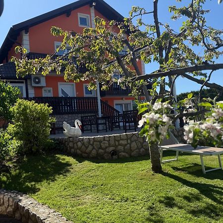 Plitvice Pension Perisic Korenica Eksteriør bilde