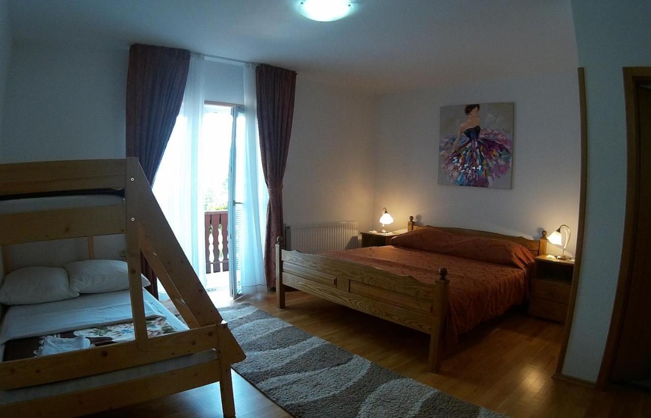 Plitvice Pension Perisic Korenica Eksteriør bilde